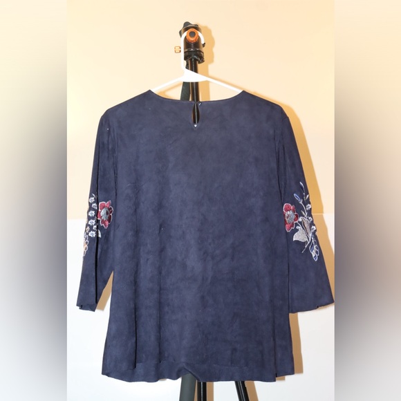 EUC Navy Embroidered Faux Suede Tunic - Charter Club Size S - Picture 4 of 6